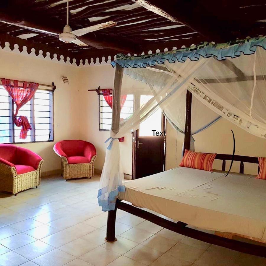 Room In Guest Room - A Wonderful Beach Property In Diani Beach Kenyaa Dream Holiday Place Mombasa Exterior photo