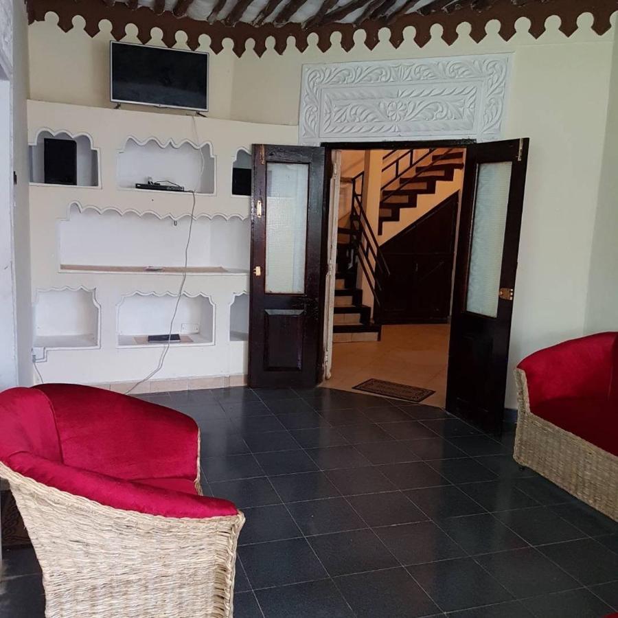 Room In Guest Room - A Wonderful Beach Property In Diani Beach Kenyaa Dream Holiday Place Mombasa Exterior photo