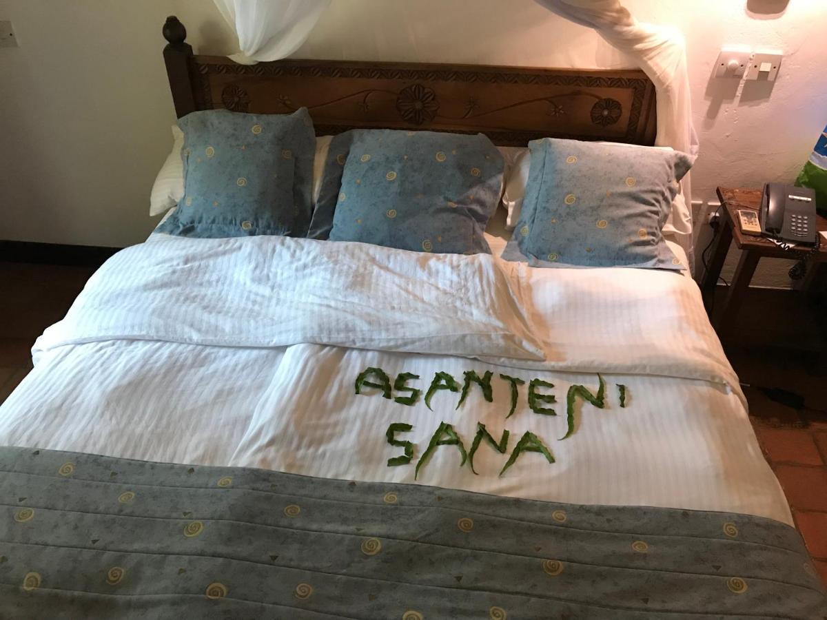 Room In Guest Room - A Wonderful Beach Property In Diani Beach Kenyaa Dream Holiday Place Mombasa Exterior photo
